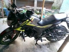 CB Hornet 160R